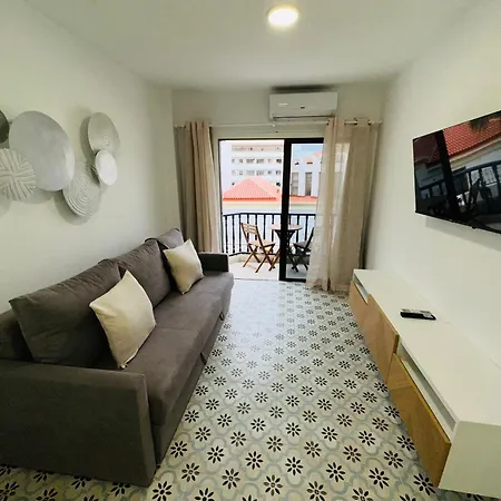 Flat Cristianos Square Apartament Guincho (Tenerife)